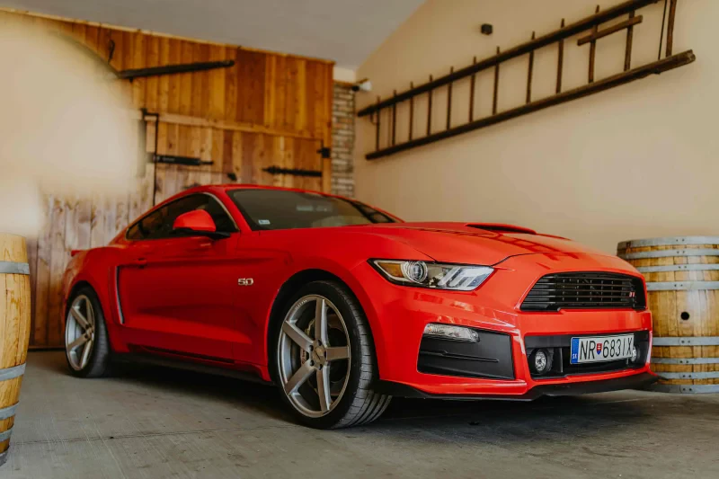 Ford Mustang GT 5.0 V8 ROUSH